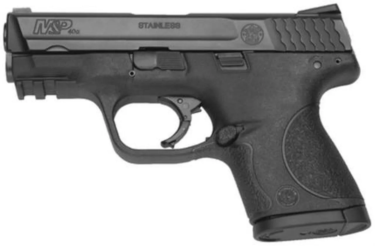 Colt New Frontier Single Action Army .45 Colt 7.5″ Barrel Flat Top Case Colored Frame 6rd