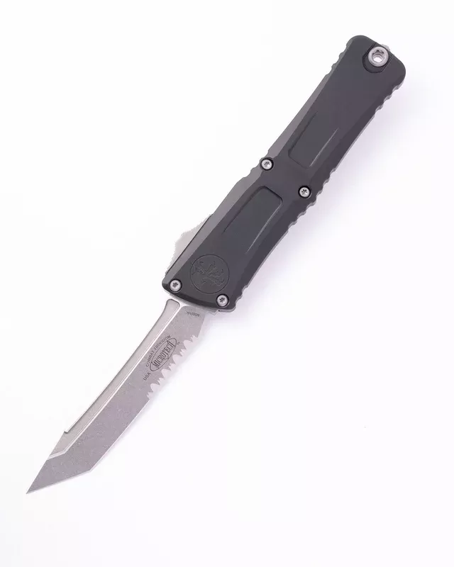 Combat Troodon T/E Gen III Stonewash Partial Serrated (1144-11)