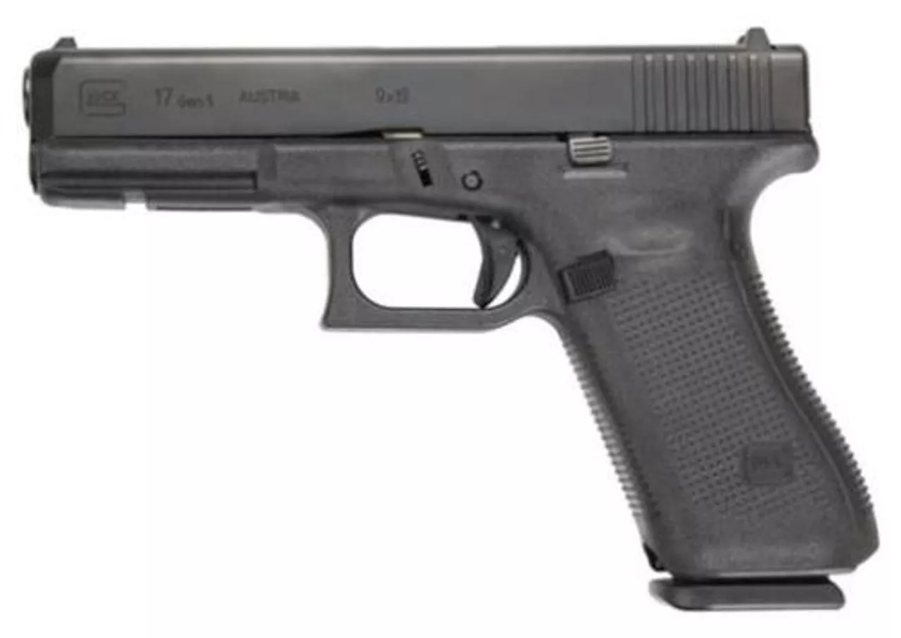 Glock G17 Gen5 9mm, 4.48″ Barrel, Glock Night Sights, Modular Backstrap, 17rd