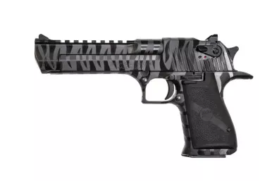 Magnum Research Mark XIX Black with Tiger Stripes 44 Rem Mag 6" BBL DE44BTS