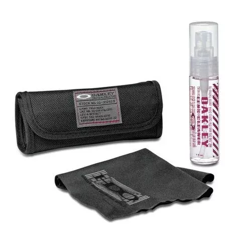 Oakley Lens Cleaning Kit