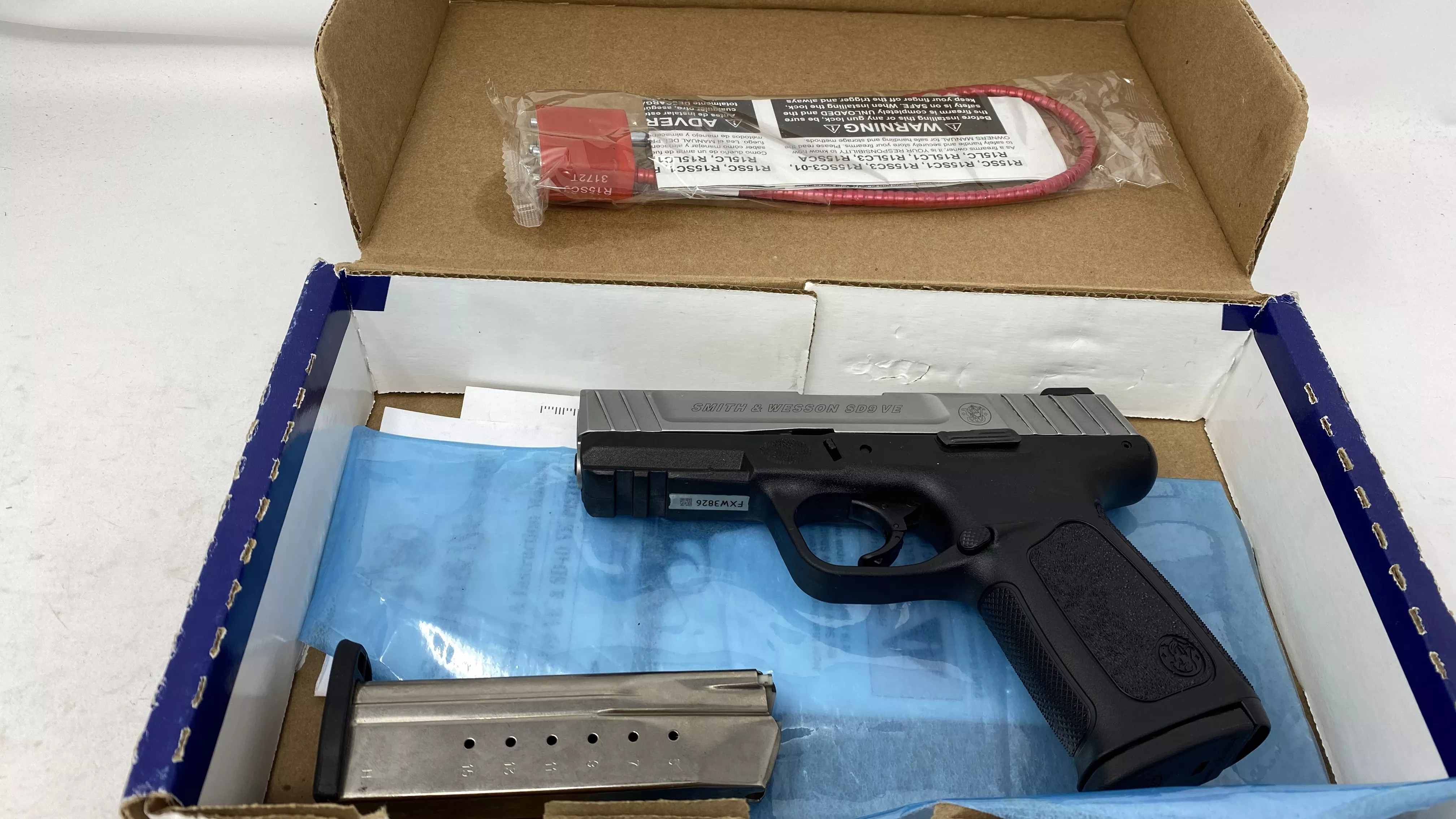 Smith & Wesson SD9VE 9mm Luger 16rd 4"223900