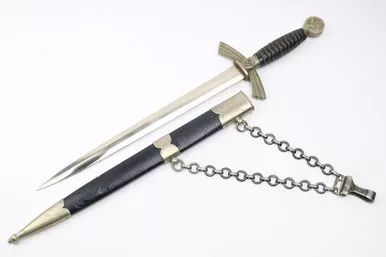 SOLD - 1st Model Luftwaffe Dagger with Chain (120821-8)