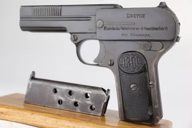 SOLD - Dreyse Model 1907 (39700 - 17461)