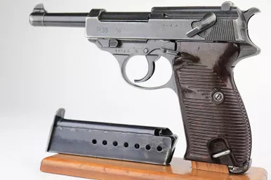 SOLD - Mauser P.38 - byf 43 (6480a - 21899)