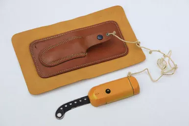 SOLD - WW2 USAF Raft Knife