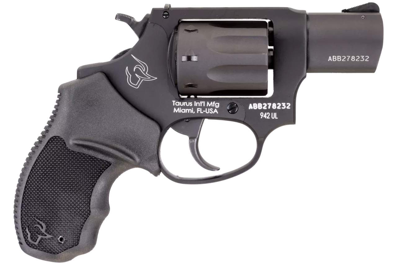 Taurus 942 Ultra-Lite 22 LR, 2″ Barrel, Black, Polymer Grip, 8rd